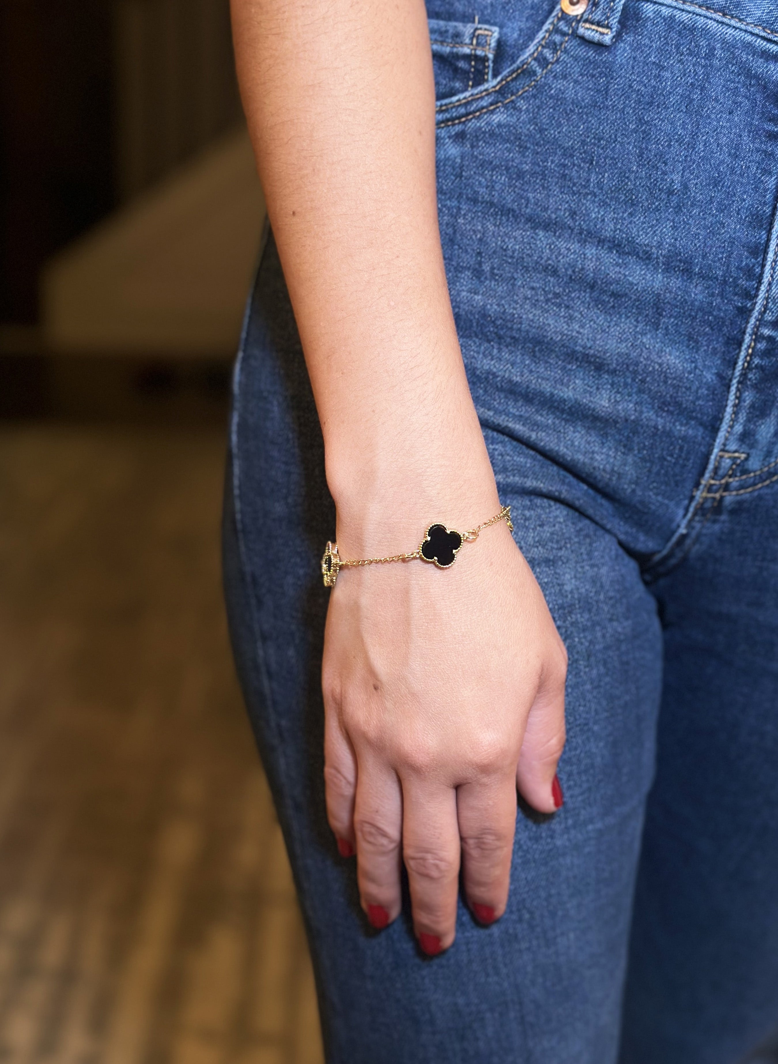 Pulsera Flores Negras